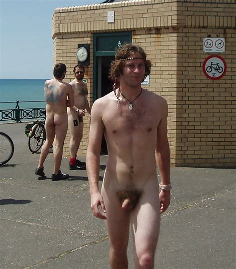 Nude Males In Public Solo 96 Pics