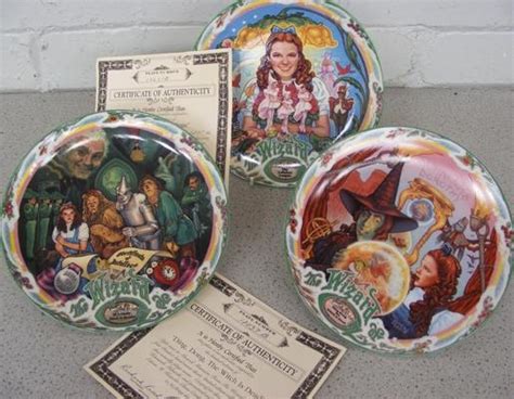 3 Wizard Of Oz Musical Plates 2 Boxed