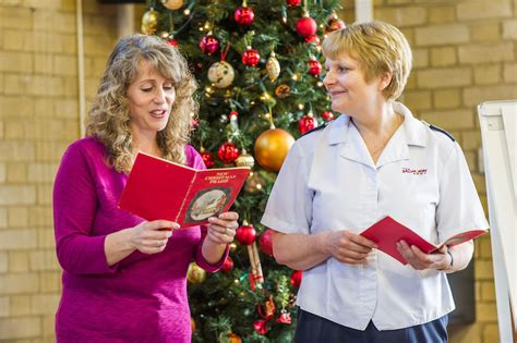 Christmas Group Supports Dementia Sufferers In Farnworth Through Song