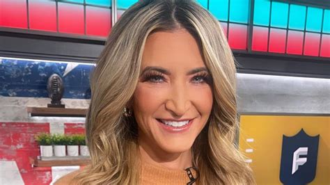 Meet Cynthia Frelund The Stunning Nfl Network Host Who Is Data Boffin
