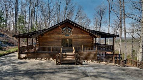 Blue Ridge Log Cabin Georgia Glamping Hub
