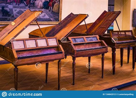 The Represents An Exposition Of The History Of Antique Musical