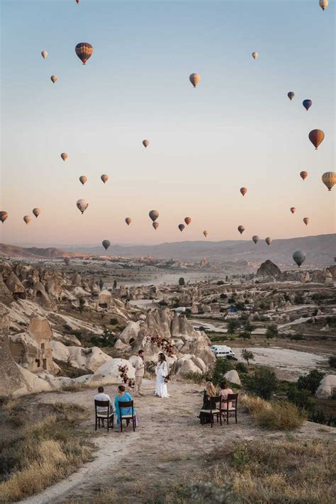 Wedding In Cappadocia Photo Shoot With Balloons Turkey