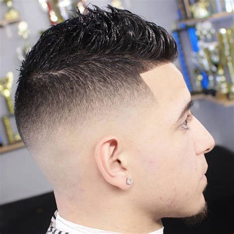 Here is a list of 75 beautiful cuts. 21 Shape Up Haircut Styles | Men's Hairstyles + Haircuts 2017