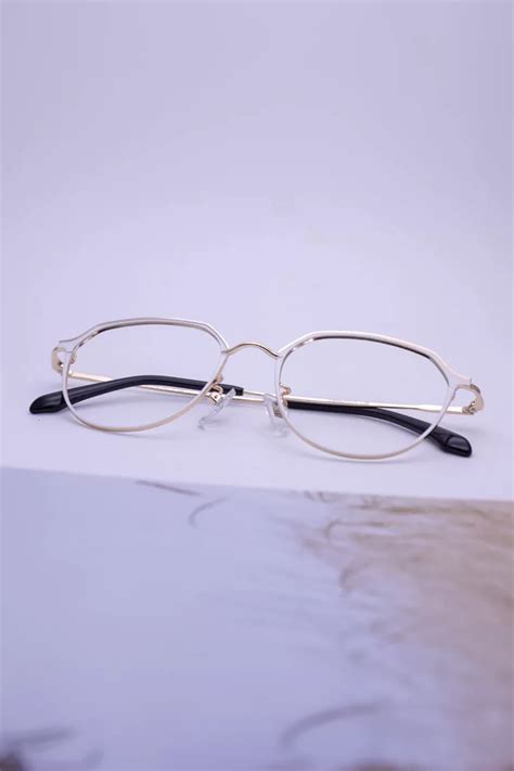 63027 Oval White Eyeglasses Frames Leoptique