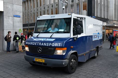 Brink's gaat na vijf jaar weer waardetransport Nederland verzorgen - NRC