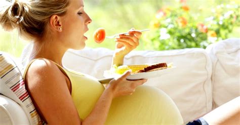 Alimentos Que Debes Evitar Durante El Embarazo Delicias Tv Blog