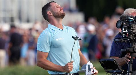 Wyndham Clark Holds Off Rory Mcilroy To Win Us Open For First Major