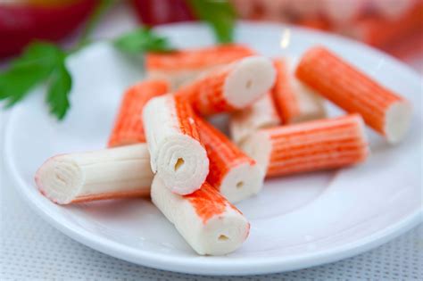 Si Ikan Tongkol Berkenalan dengan Surimi