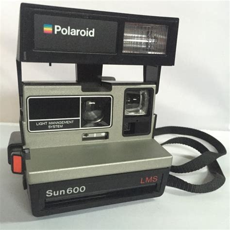 Vintage Polaroid Black Sun 600 Lms Instant Camera Works