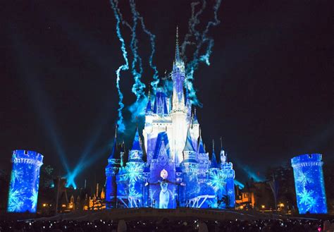 Anna And Elsa S Frozen Fantasy Event Will Return To Tokyo Disneyland In Hans To Join The
