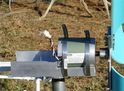 Vaccinated americans started to travel and book holidays. What could I use as a metal body for my DIY wind turbine ...