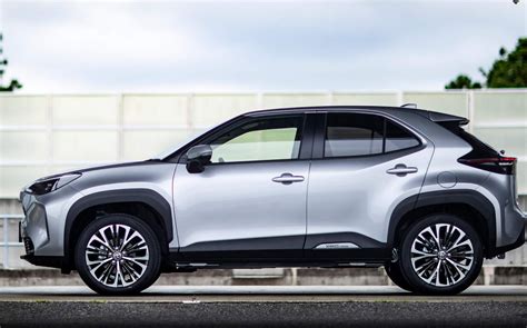 Toyota reveals the new 2021 yaris cross compact suv the new toyota yaris cross has been designed and developed for europe, specifically to meet the requireme. Toyota Yaris Cross: SUV compacto para enfrentar o T-Cross