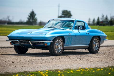 Maybe you would like to learn more about one of these? Chevrolet Corvette C2 StingRay - features, overview, photo ...