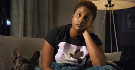 Review Issa Raes Insecure On Hbo Is A Brilliant
