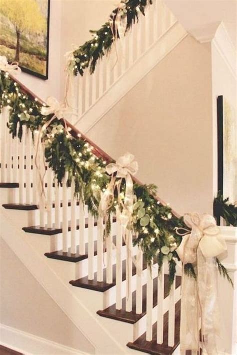 25 Stylish Christmas Staircase Decor Ideas Shelterness