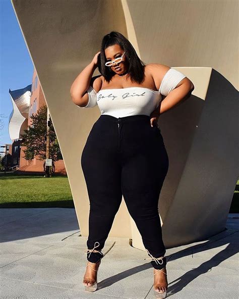 Melanin Curvy On Instagram “would You Rock This Outfit Follow 👉🏽melanincurvy 👈🏾👈🏽
