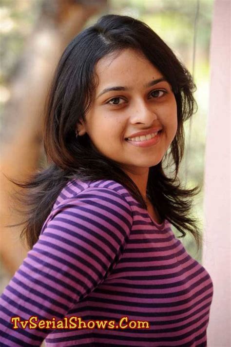 Actress Sri Divya Latest Unseen Image Gallery Hot Sex Picture