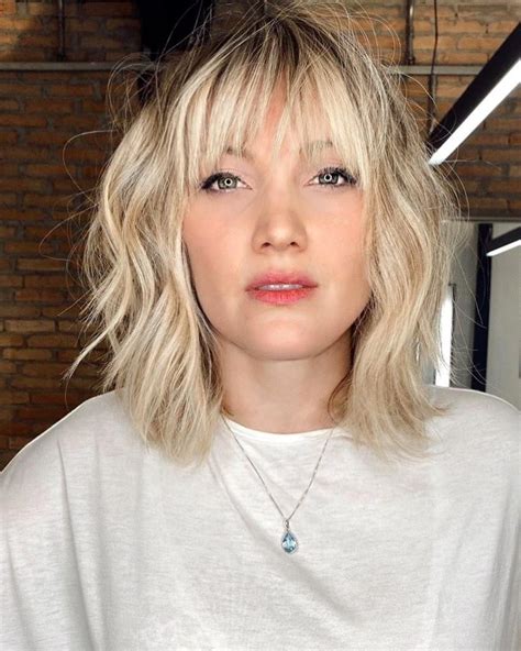 30 trendy choppy bob with bangs for a modern beachy style choppy bob hairstyles thick hair