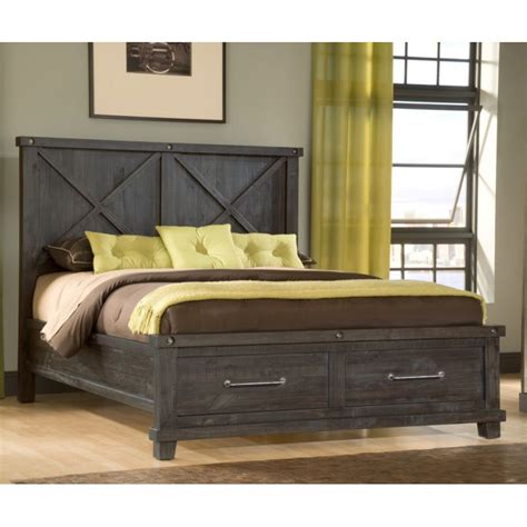 All sizes except twin come standard with a center rail for proper support. Modus Furniture - Yosemite King-size Upholstered Footboard ...