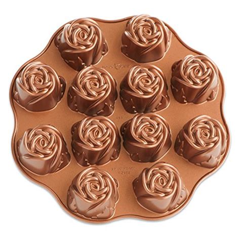 Made of cast aluminum, this pan provides fine details and superior baking performance with its premium nonstick interior, which makes release and cleanup a breeze. Nordic Ware Rose Cast Aluminum Bundt Pan | 11street ...