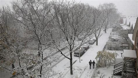 Largest November Snowfall In 120 Years For Chicago