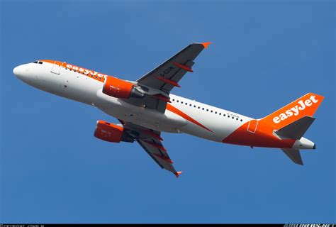 Airbus A320 214 Easyjet Airline Aviation Photo 6678893