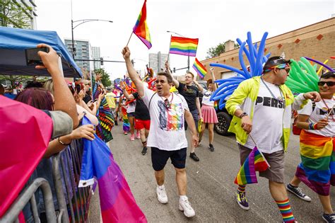 check out colorful photos from the 2019 chicago pride parade