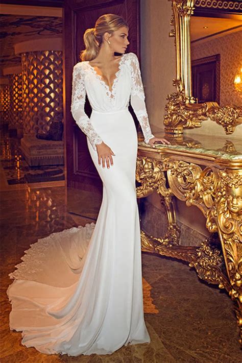 New Fashionable Chiffon Lace Deep V Neck Long Sleeves Wedding Gowns Open Back Sexy Lace