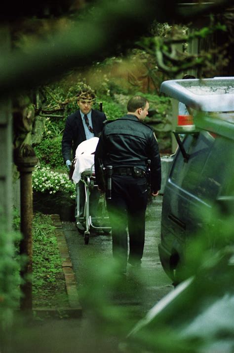 Kurt Cobain suicide scene: Previously unpublished photos