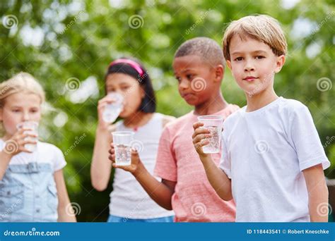 Group Of Kids Drink Water Stock Image Image Of Drink 118443541