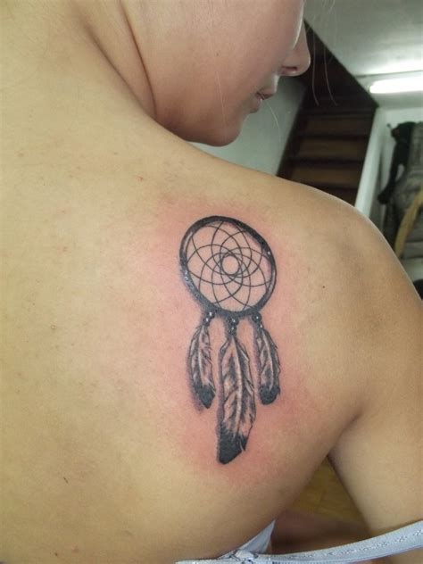 And dreamcatcher tribal tattoos are one of the most popular tattoo artworks among women these. Dreamcatcher Tattoos Designs, Ideas and Meaning | Tattoos ...