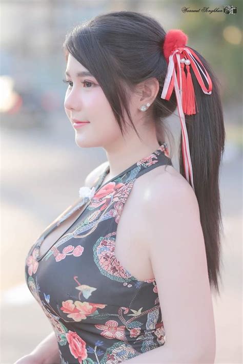 See more ideas about girl, asian girl, beauty girl. Kanyanat Puchaneeyakul #6 - Foto