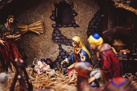 Learn The Bibles Christmas Story Of The Birth Of Jesus