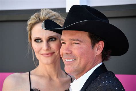 Clay Walker And Wife Jessica Pregnant With Baby No 5