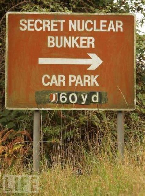 25 Most Ironic Signs In The World Funny Road Signs Funny Signs Signs