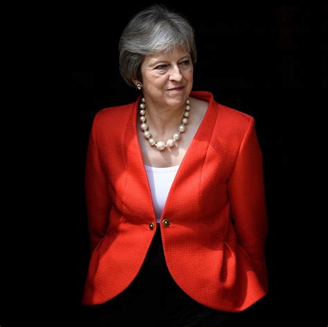 Theresa May Facing Hard Deadline Struggles To Navigate Treacherous Brexit Politics WSJ
