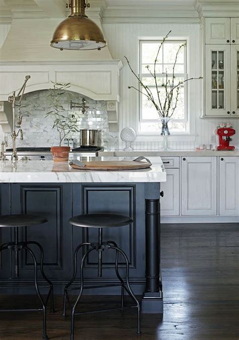 25 Absolutely Charming Black Kitchen Interior For Life