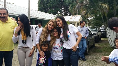 Fernando Fiore Maity Interiano Y Más Famosos En Honduras Apoyando