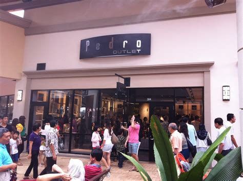 Download and convert bukit raja exit lebuhraya utara selatan west to mp3 and mp4 for free. N.E - North Explorer: Johor Premium Outlet (JPO)