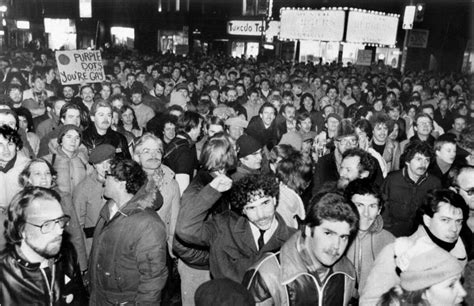 Before Pride There Was A Kiss Toronto Gay Activists Look Back On 1976 Protest