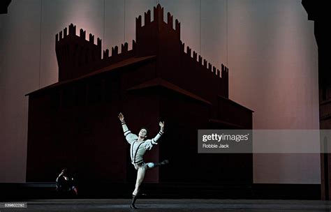 Guillaume Cote As Romeo In The National Ballet Of Canada S Production News Photo Getty Images