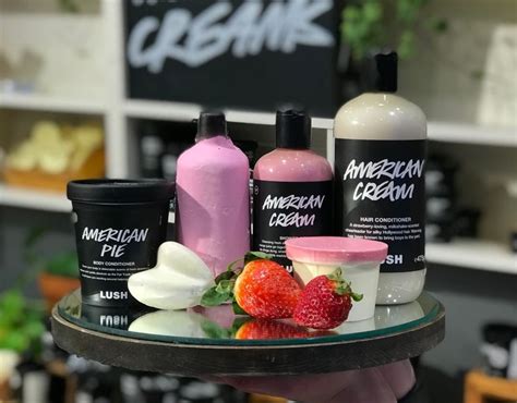 It was founded in 1995 by trichologist mark constantine and his wife mo constantine. Lush Cosmetics Released Their Valentine's Bath Bomb ...