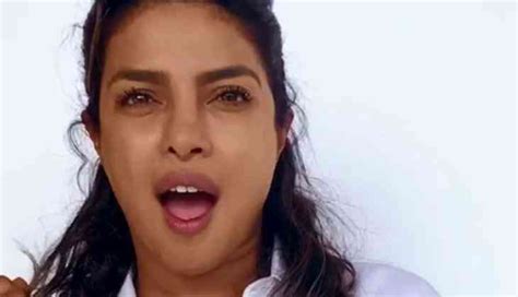 Bharat Actress Priyanka Chopra From Losing Weight In Bed To Girls Talk