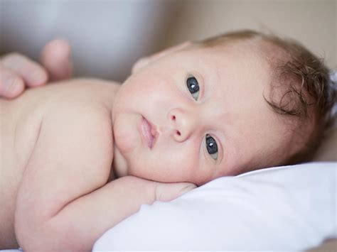 How To Keep Your Sleeping Baby Cool In Hot Weather Babycenter Australia