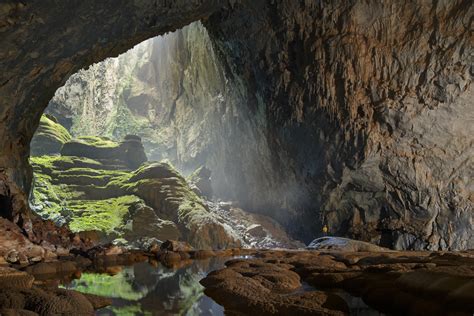 Hang Son Doong Cave Vietnam - the Biggest Cave in Vietnam