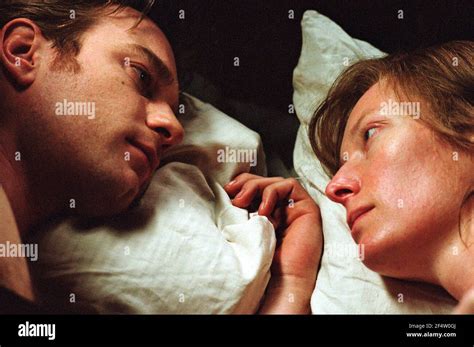 Tilda Swinton And Ewan Mcgregor In Young Adam 2003 Directed By David Mackenzie Copyright