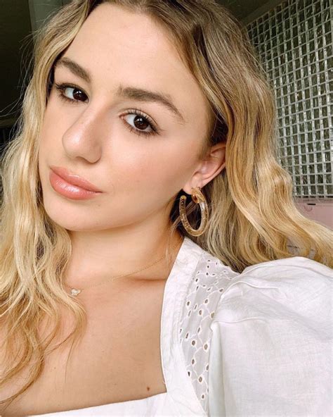 Get Chloe Lukasiaks Nighttime Skincare Routine Products Inside