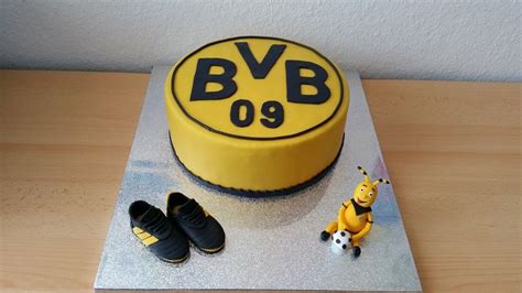 Besttravel dortmund gmbh) may share my data between the aforementioned organisational divisions. BVB-Torte | Rezept in 2020 | Bvb torte, Fondant ...
