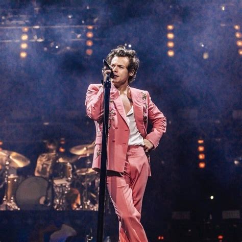 a definitive ranking of harry styles 2018 tour suits harry styles concert harry styles